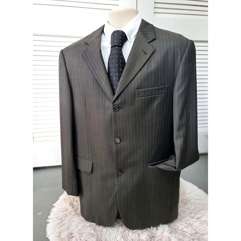 Burberry London Men's Gray Pinstriped 100% WOOL Blazer Size 40 SHT 595 - Picture 2 of 10